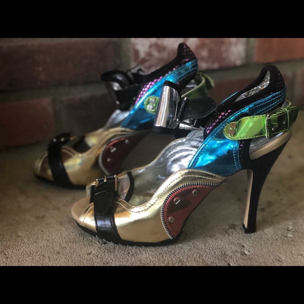 VINTAGE 1980s Madonna Inspired Hi heels New without box